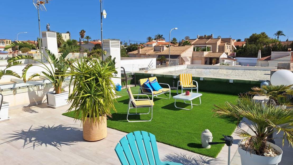 Venta - Chalet - Torrevieja - Torrevieja Centro