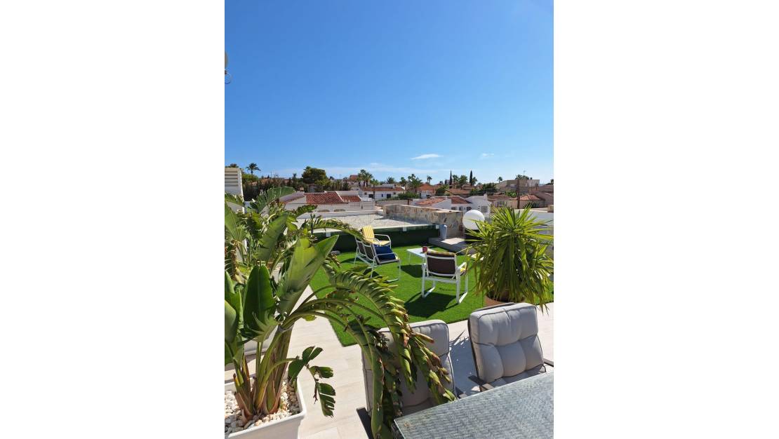 Venta - Chalet - Torrevieja - Torrevieja Centro