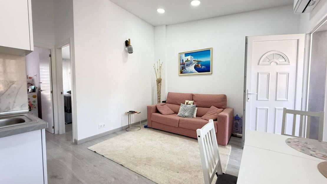 Venta - Chalet - Torrevieja - Torrevieja Centro