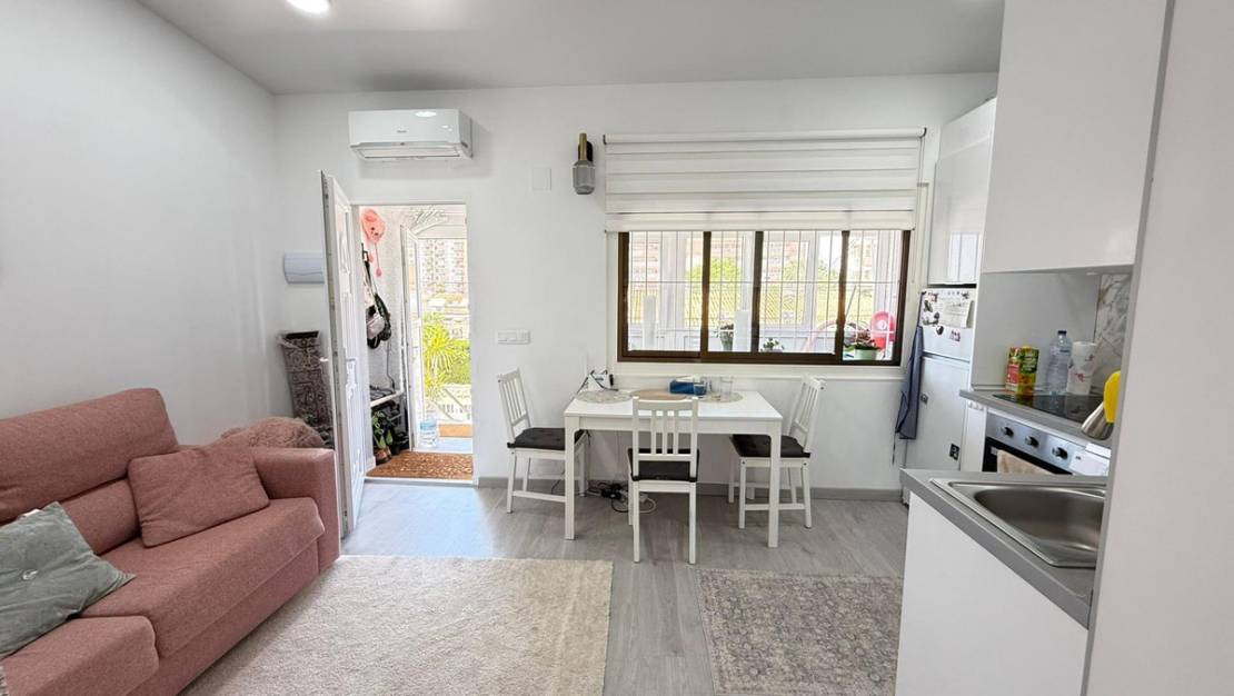 Venta - Chalet - Torrevieja - Torrevieja Centro