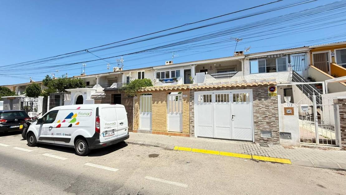 Venta - Chalet - Torrevieja - Torrevieja Centro