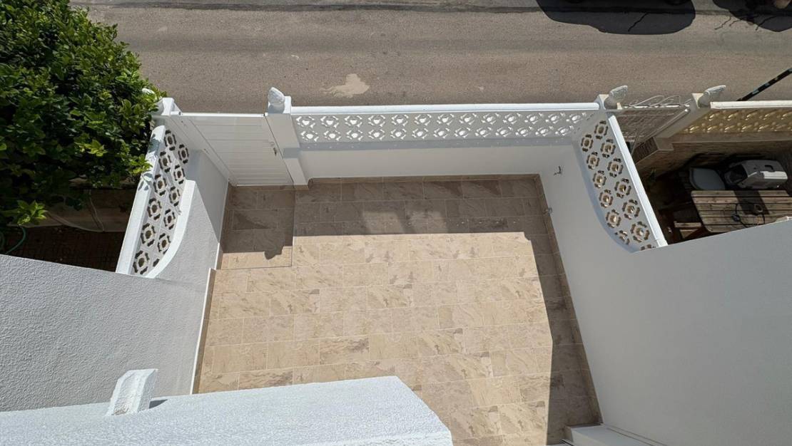 Venta - Chalet - Torrevieja - Torrevieja Centro