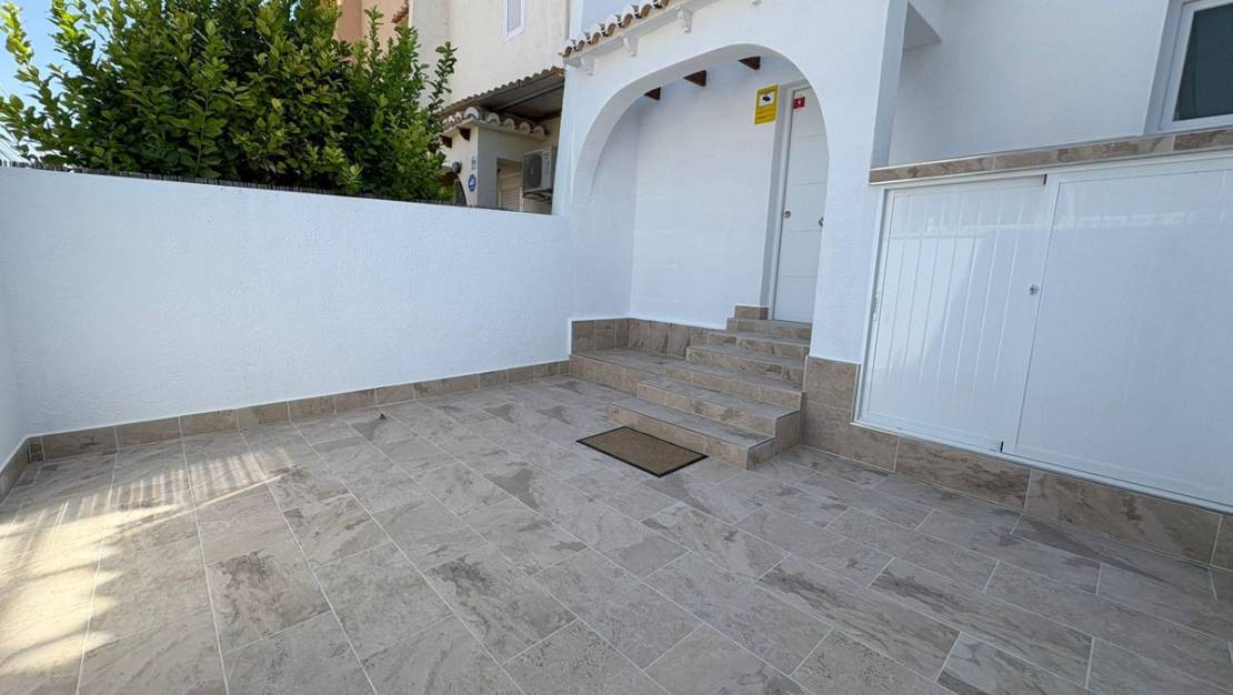 Venta - Chalet - Torrevieja - Torrevieja Centro