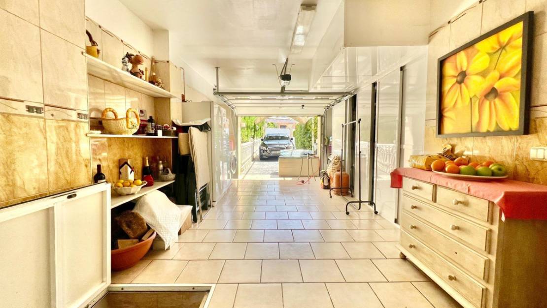 Venta - Chalet - Torrevieja - Torrevieja Centro