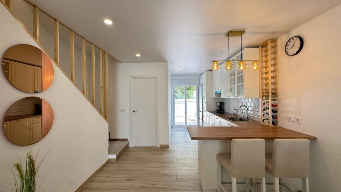 Venta - Chalet - Torrevieja - Torrevieja Centro