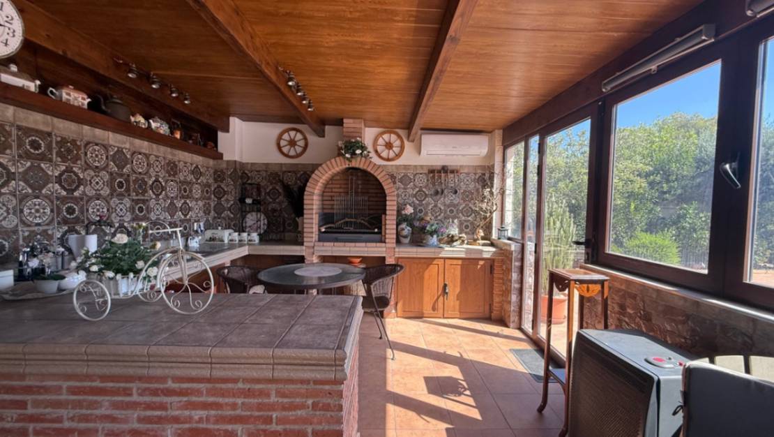 Venta - Chalet - Torrevieja - Torrevieja Centro