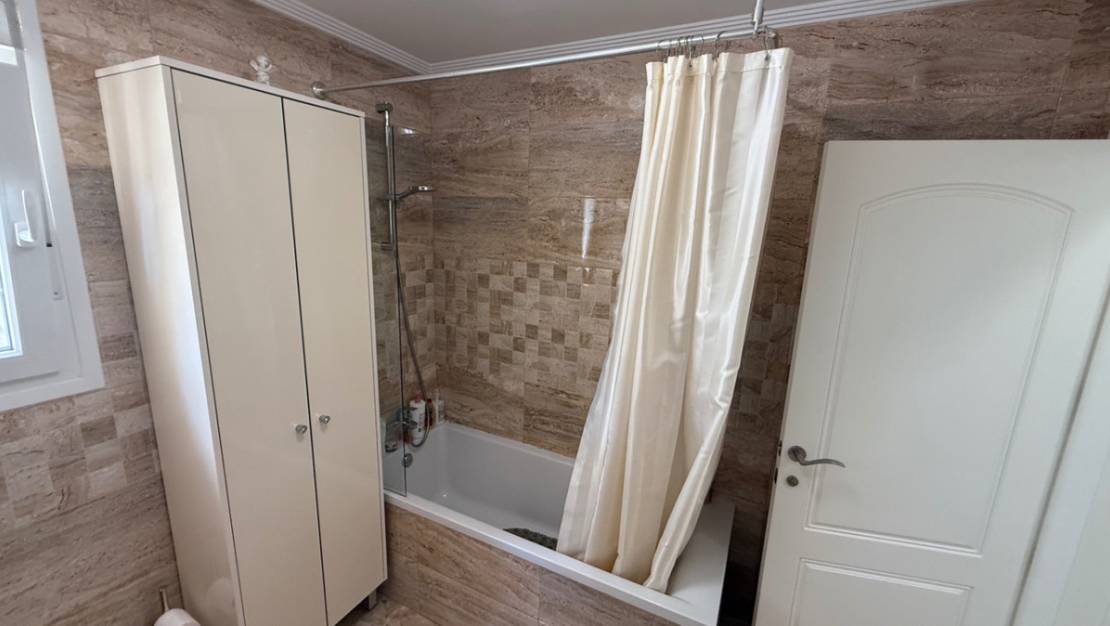 Venta - Chalet - Torrevieja - Torrevieja Centro