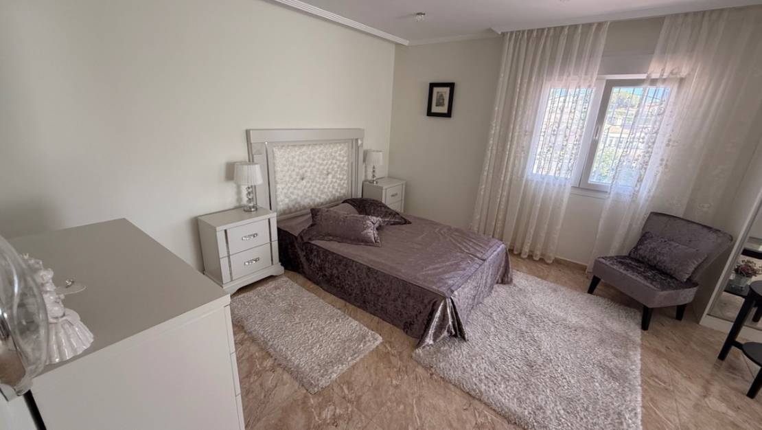 Venta - Chalet - Torrevieja - Torrevieja Centro