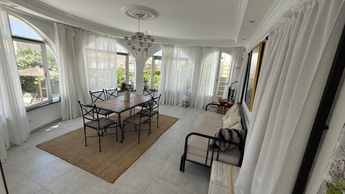 Venta - Chalet - Torrevieja - Torrevieja Centro