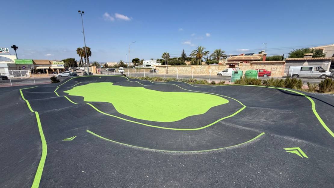 Venta - Chalet - Torrevieja - Torrevieja Centro