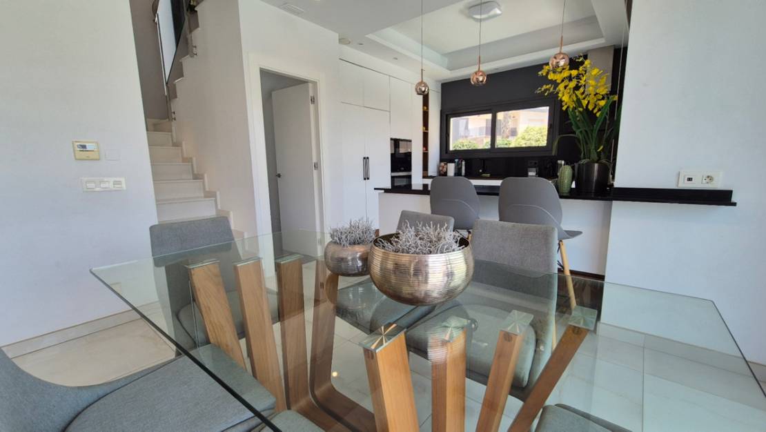 Venta - Chalet - Torrevieja - Torrevieja Centro