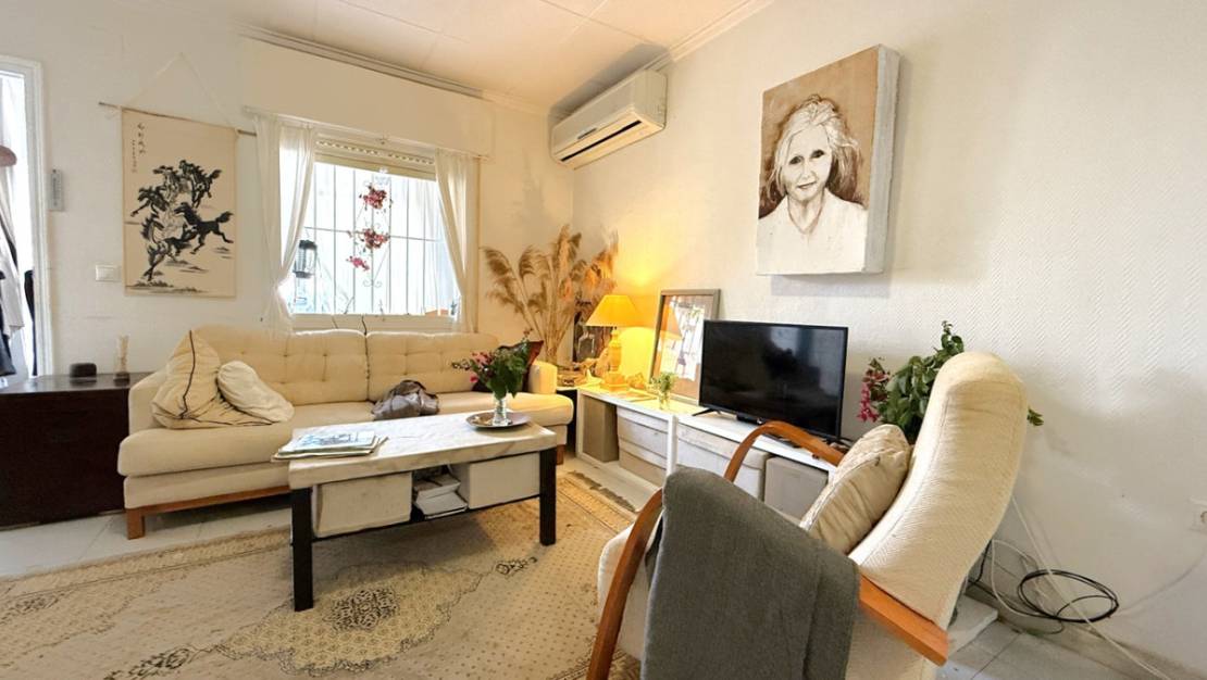 Venta - Chalet - Torrevieja - Torrevieja Centro