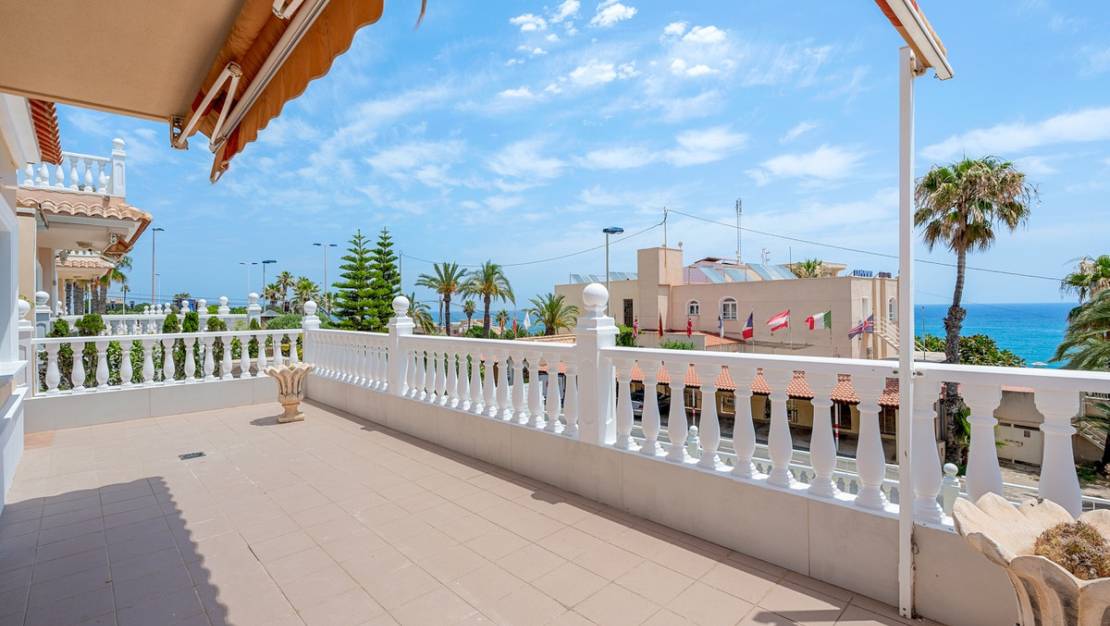 Venta - Chalet - Torrevieja - Torrevieja Centro
