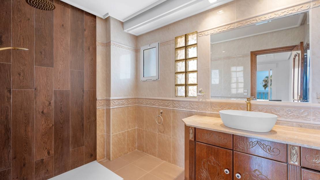 Venta - Chalet - Torrevieja - Torrevieja Centro