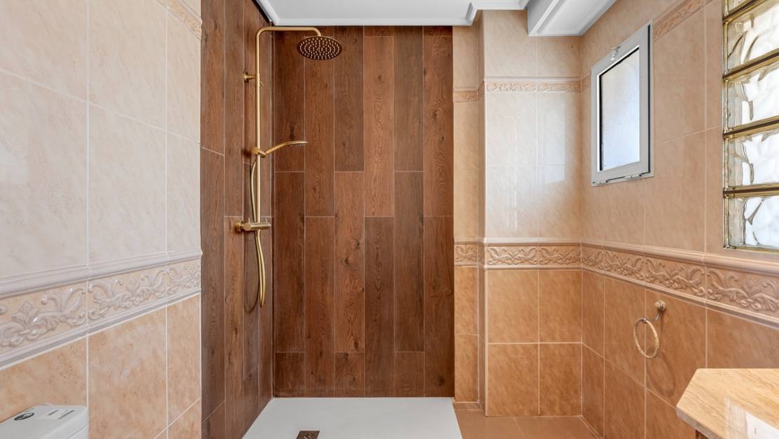 Venta - Chalet - Torrevieja - Torrevieja Centro