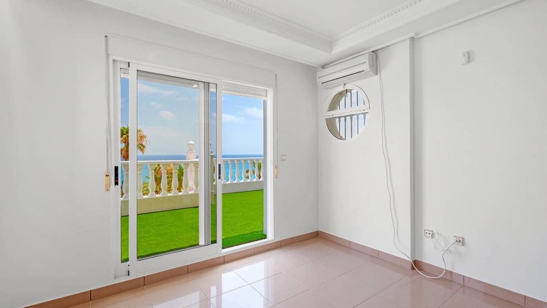 Venta - Chalet - Torrevieja - Torrevieja Centro