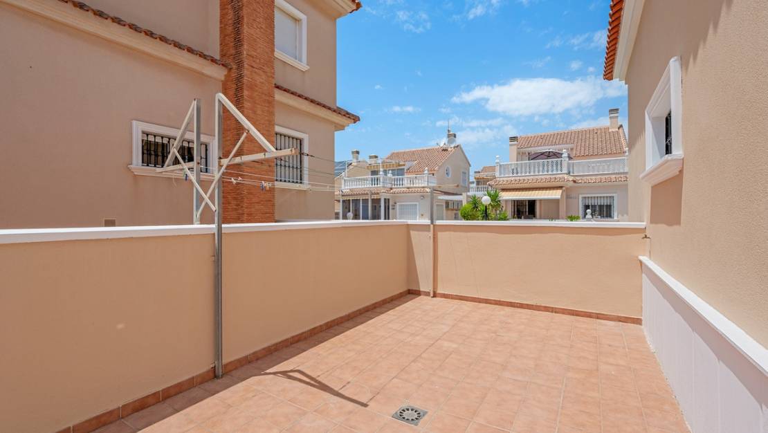Venta - Chalet - Torrevieja - Torrevieja Centro