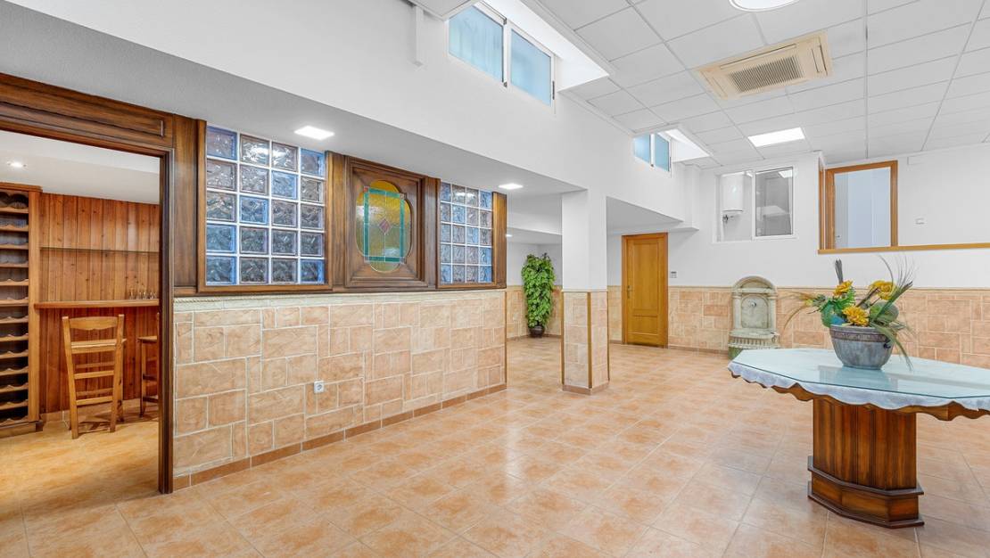 Venta - Chalet - Torrevieja - Torrevieja Centro