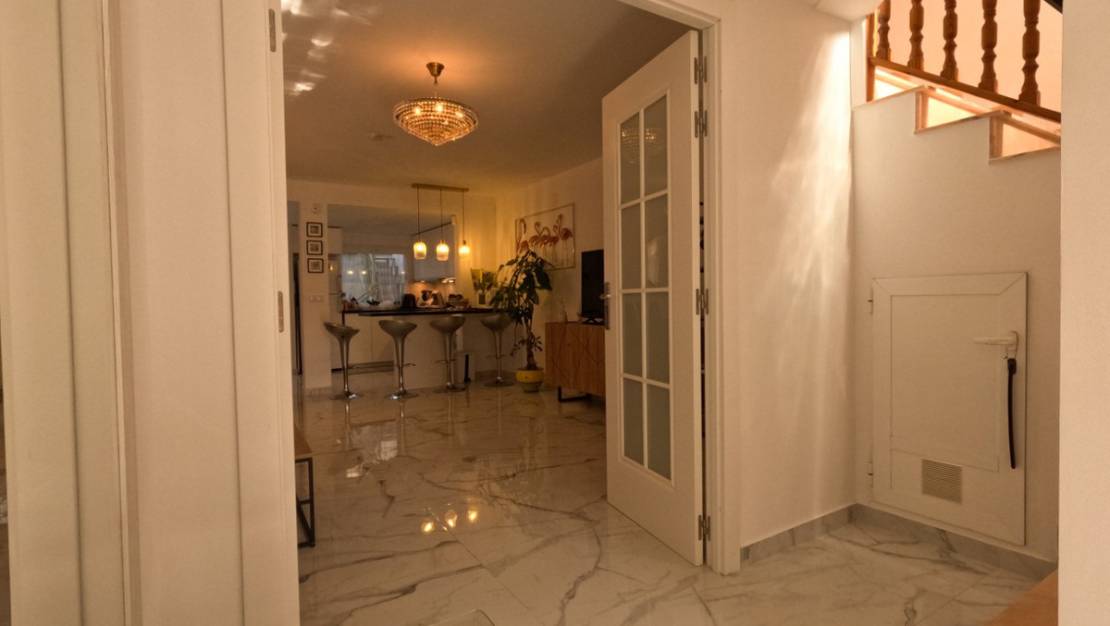 Venta - Chalet - Torrevieja - Torrevieja Centro