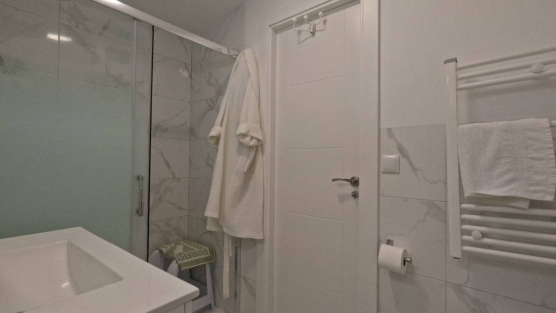 Venta - Chalet - Torrevieja - Torrevieja Centro