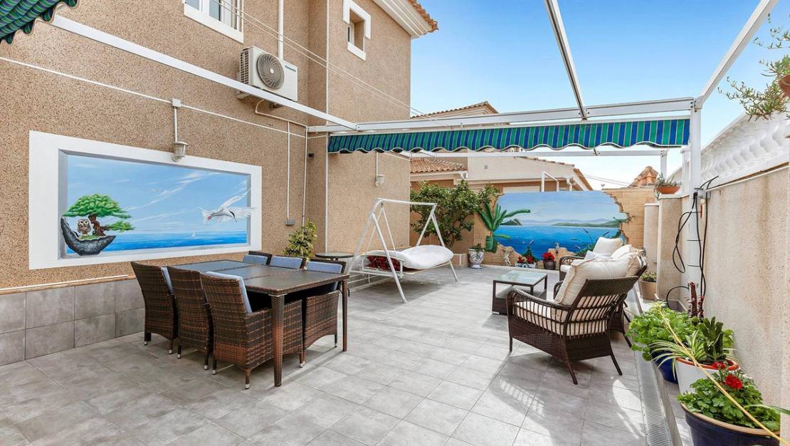 Venta - Chalet - Torrevieja - Torrevieja Centro