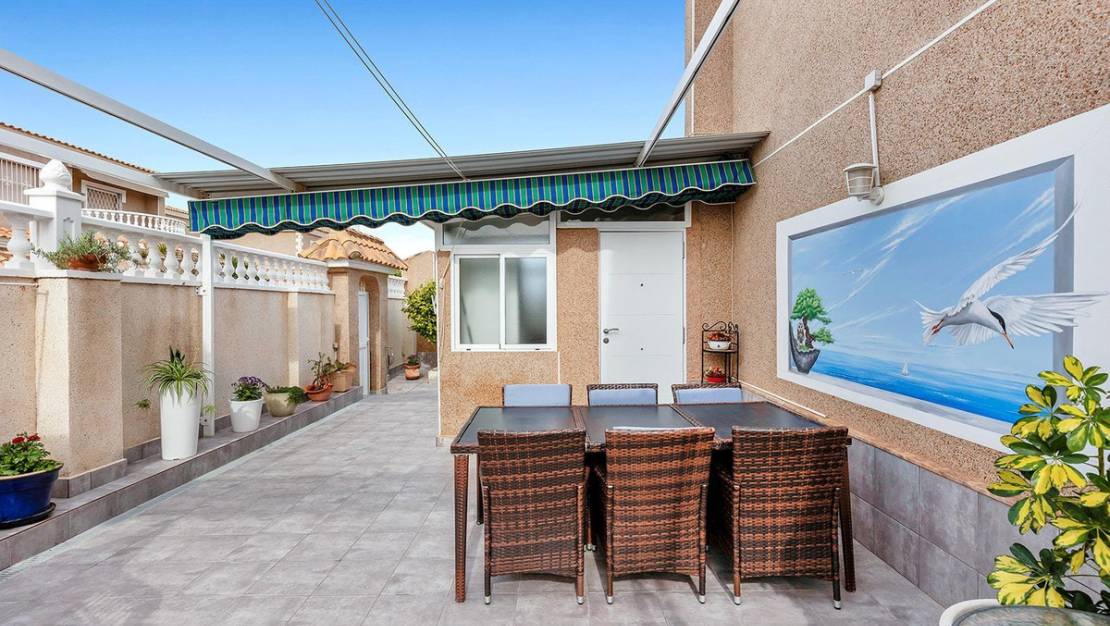 Venta - Chalet - Torrevieja - Torrevieja Centro