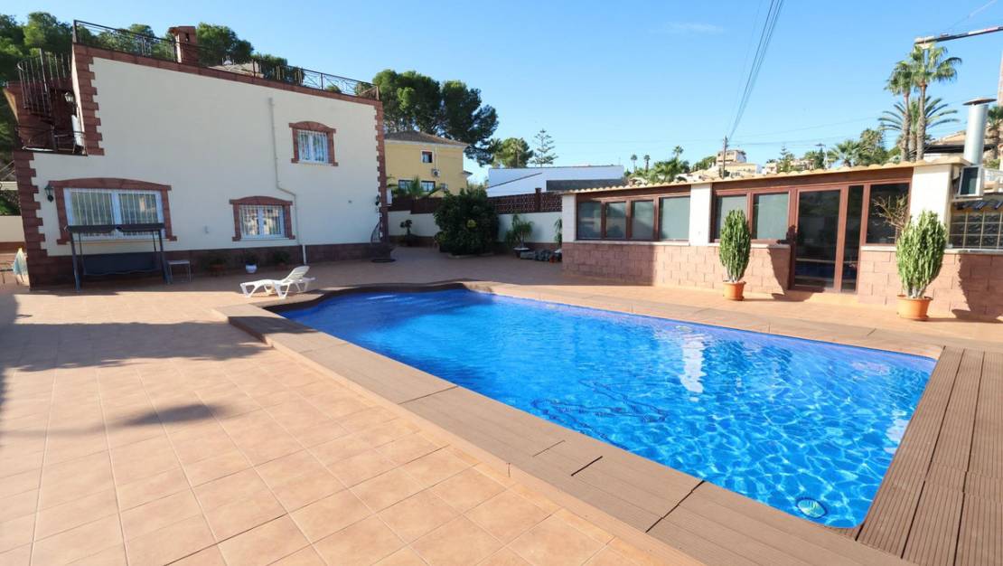 Venta - Chalet - Torrevieja - Torrevieja Centro