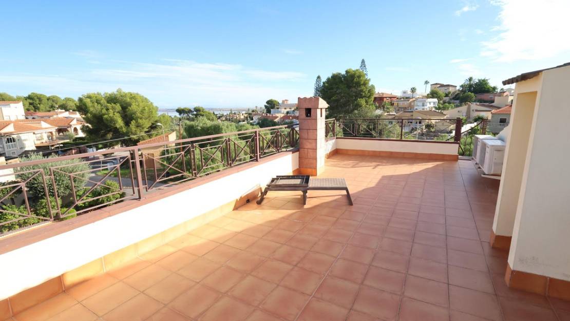 Venta - Chalet - Torrevieja - Torrevieja Centro