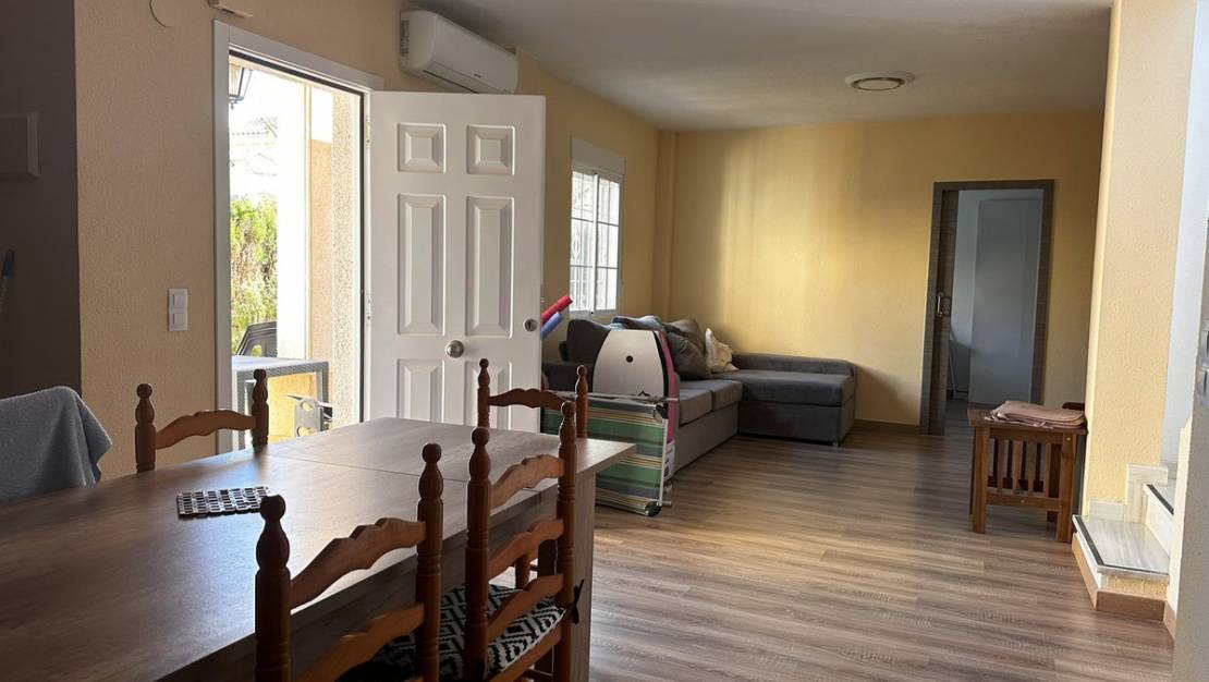 Venta - Chalet - Torrevieja - Torrevieja Centro