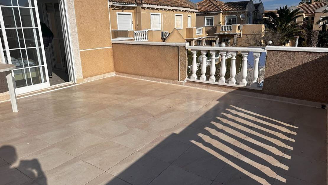 Venta - Chalet - Torrevieja - Torrevieja Centro