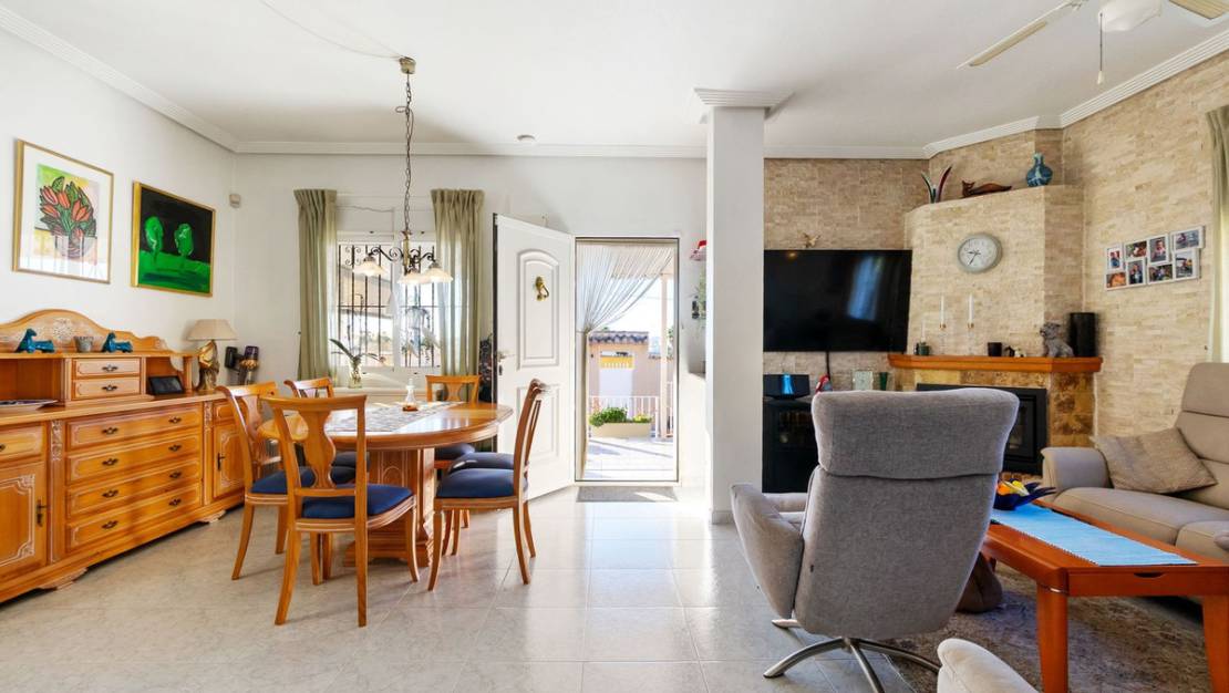 Venta - Chalet - Torrevieja - Torrevieja Centro