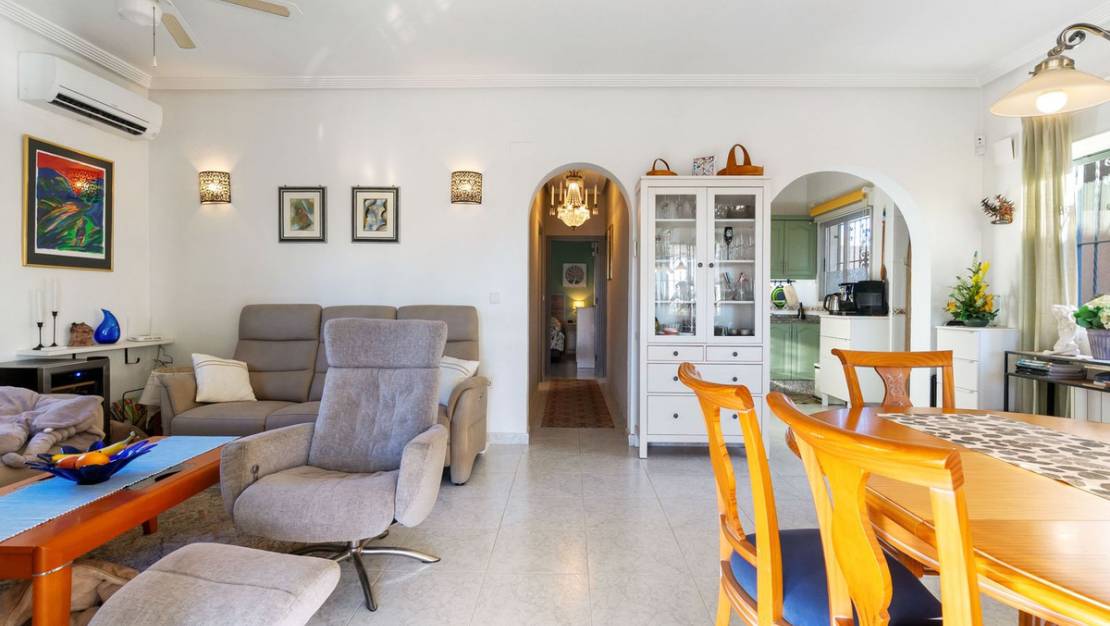 Venta - Chalet - Torrevieja - Torrevieja Centro