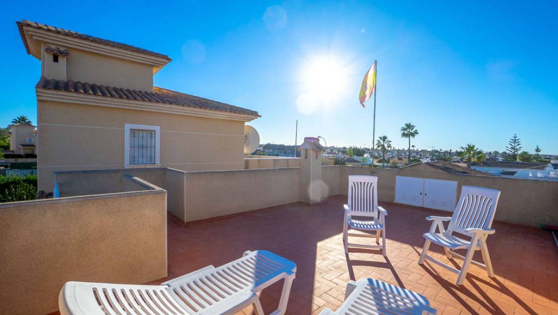 Venta - Chalet - Torrevieja - Torrevieja Centro