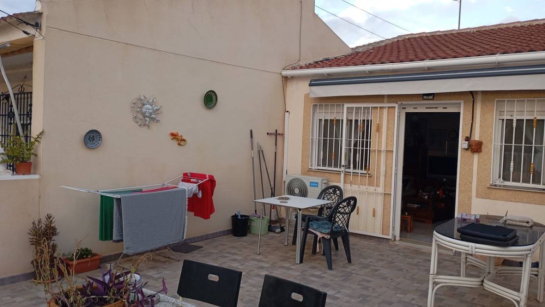 Venta - Chalet - Torrevieja - Torrevieja Centro