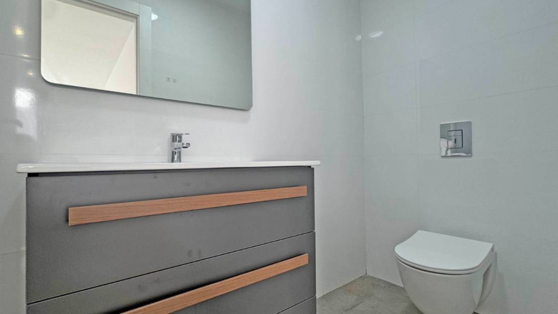 Venta - Chalet - Torrevieja - Torrevieja Centro