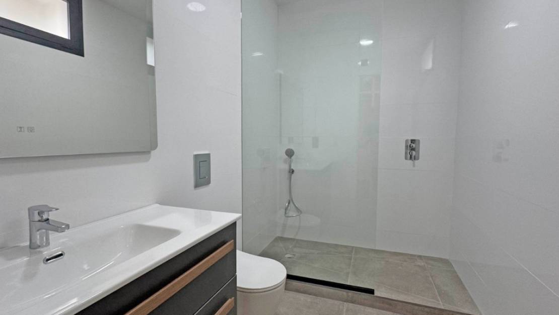 Venta - Chalet - Torrevieja - Torrevieja Centro