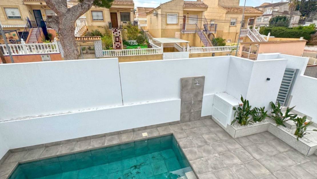 Venta - Chalet - Torrevieja - Torrevieja Centro