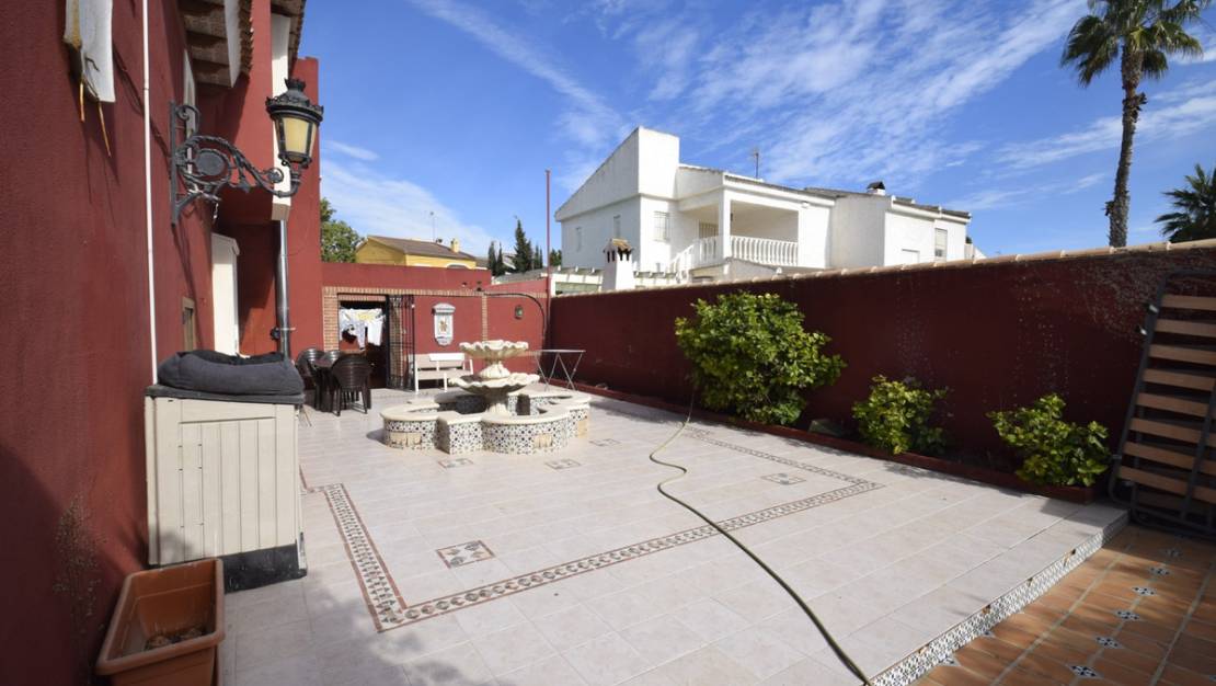 Venta - Chalet - Torrevieja - Torrevieja Centro