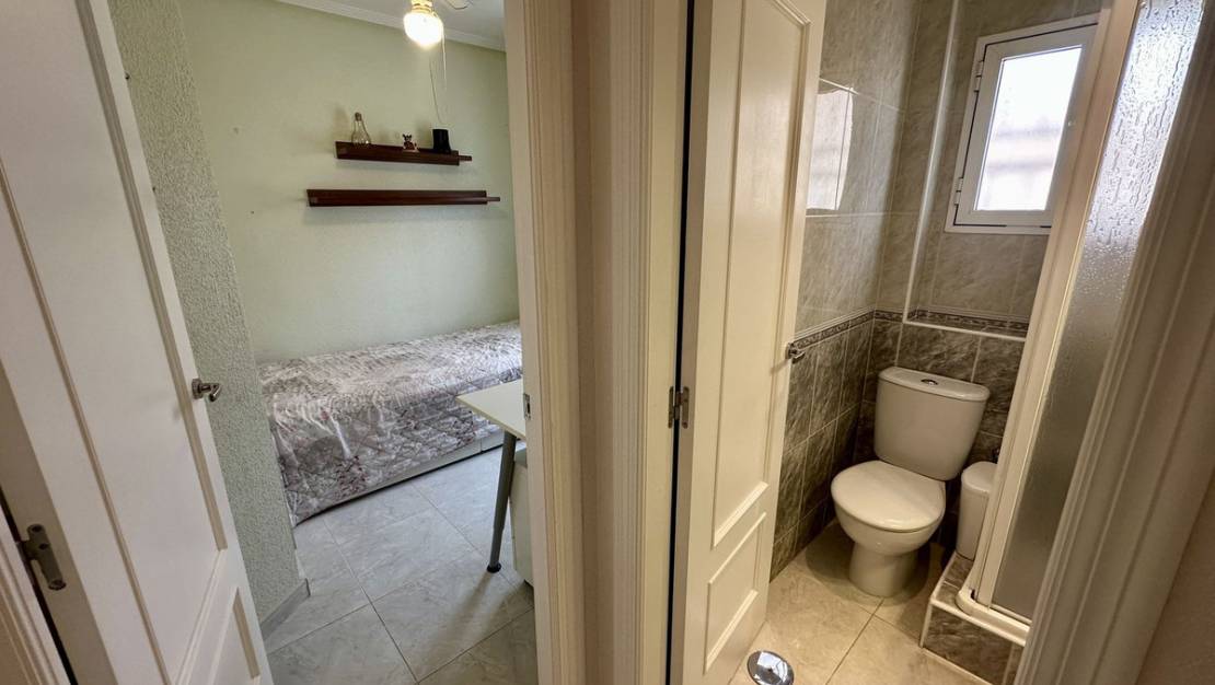 Venta - Chalet - Torrevieja - Torrevieja Centro