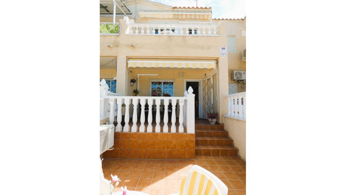Venta - Chalet - Torrevieja - Torrevieja Centro