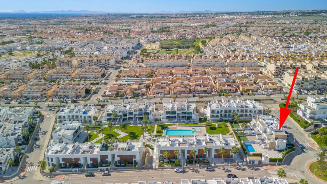 Venta - Chalet - Torrevieja - Torrevieja Centro