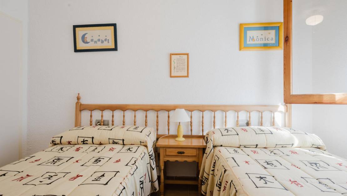 Venta - Chalet - Torrevieja - Torrevieja Centro