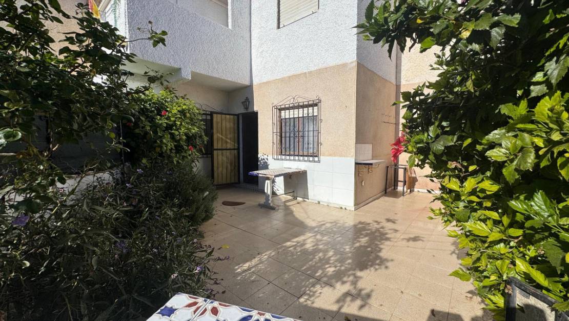 Venta - Chalet - Torrevieja - Torrevieja Centro