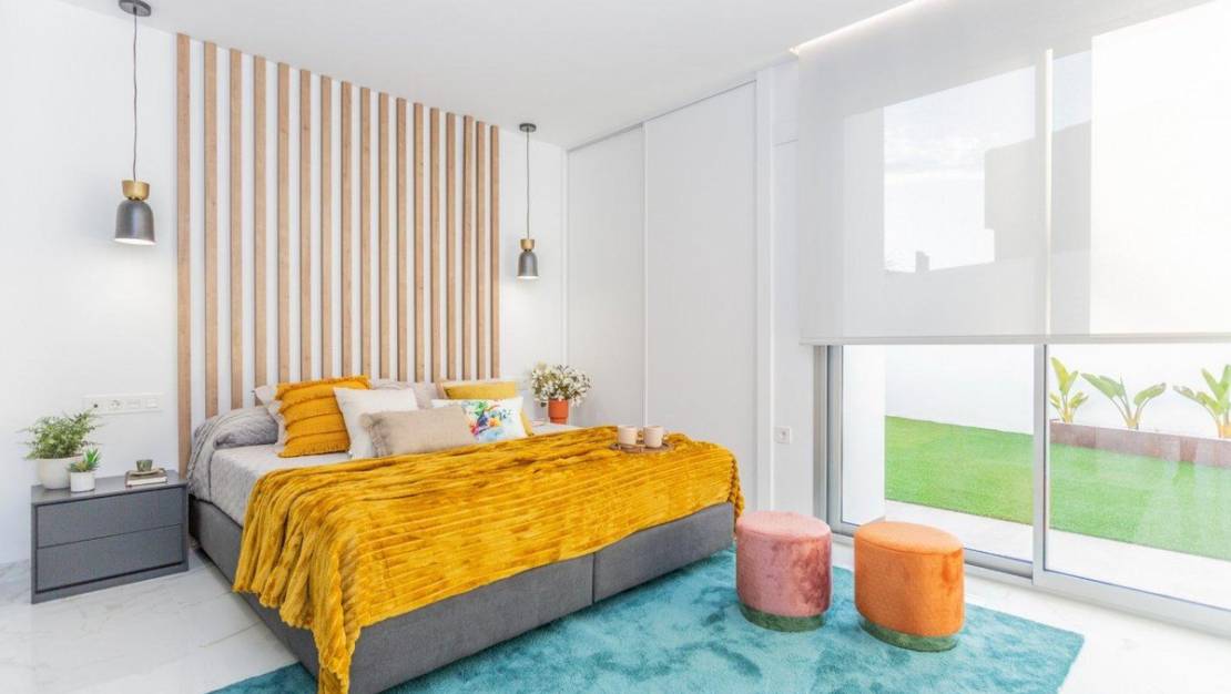 Venta - Chalet - Torrevieja - Torrevieja Centro