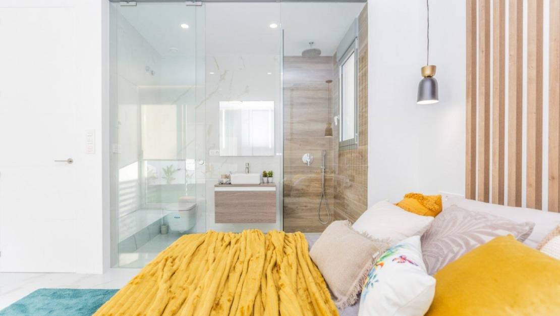 Venta - Chalet - Torrevieja - Torrevieja Centro