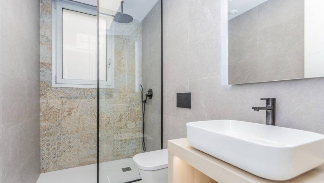 Venta - Chalet - Torrevieja - Torrevieja Centro