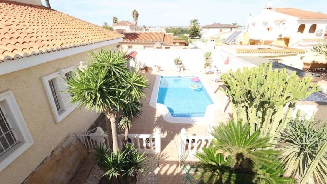 Venta - Chalet - Torrevieja - Torrevieja Centro