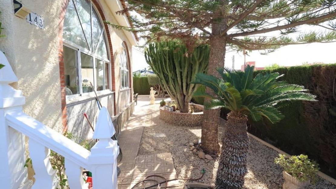 Venta - Chalet - Torrevieja - Torrevieja Centro