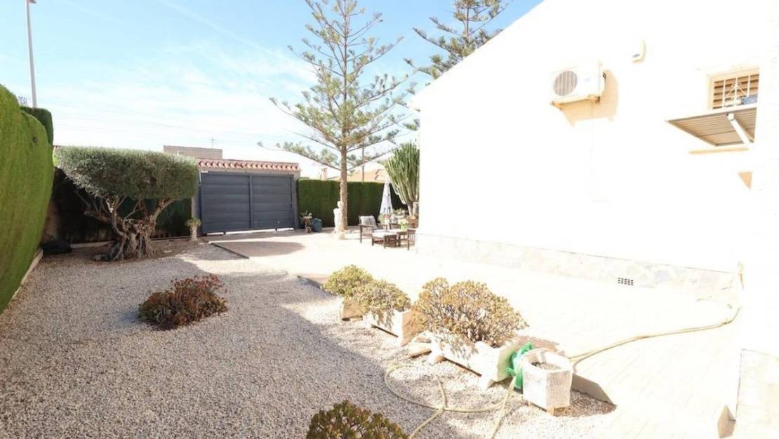 Venta - Chalet - Torrevieja - Torrevieja Centro