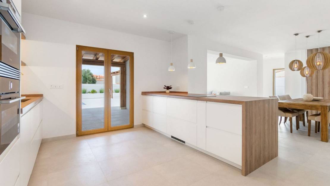 Venta - Chalet - Torrevieja - Torrevieja Centro